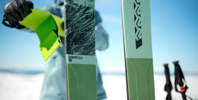 Vad är bra med en freetouring-skida och vad kan den som inte en freeride-skida kan? 