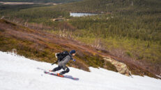 Svensk sommarskidåkning: vykort från Sonfjället