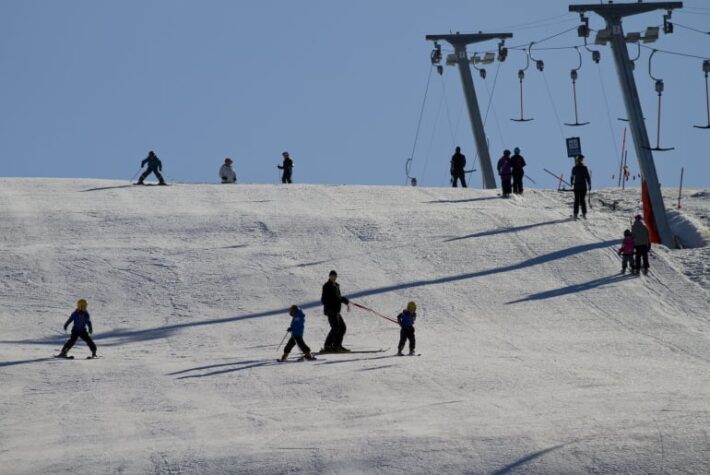 Skidåkare i Kvisthamrabacken.