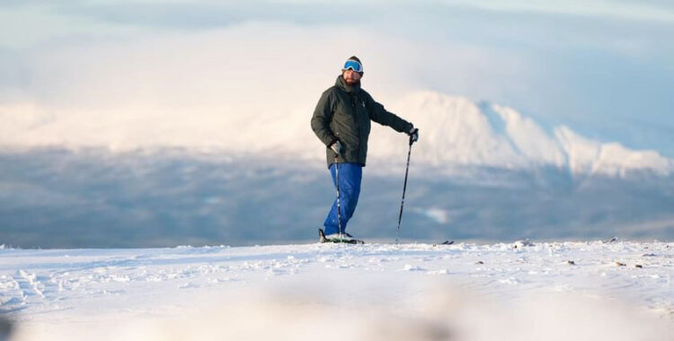 Säsongens första skidåkning i Vemdalen.