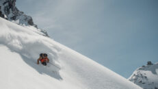 Pure 100 – Elevenate har skapat den ultimata jackan för friåkning tillsammans med Reine Barkered