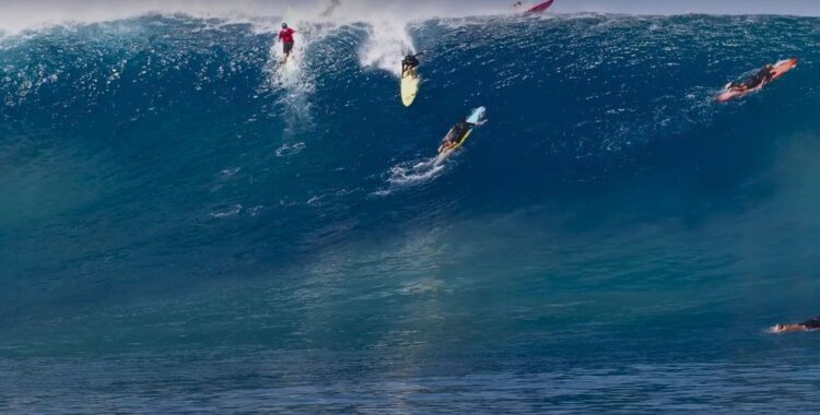 Nytt kvinnligt världsrekord i vågsurfing.