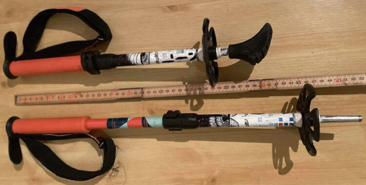 Teleskopstav som går att justera ned till 40 cm.