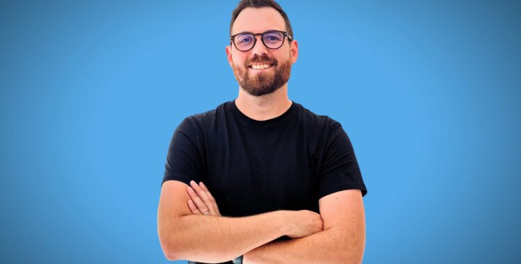 Jesper Norén tar över rodret.