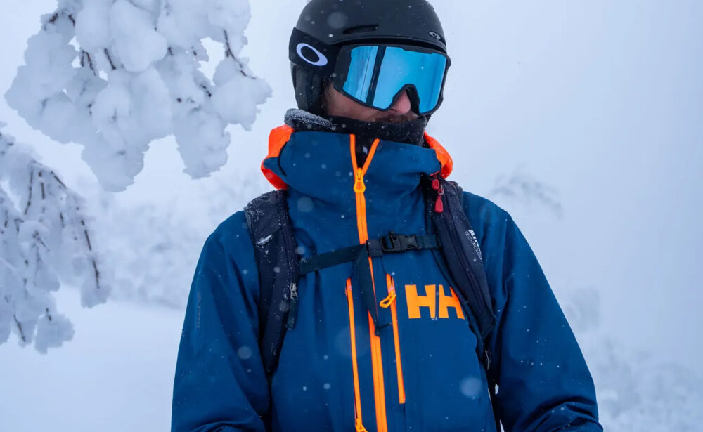 HellyHansenJacket-1000x615.jpg