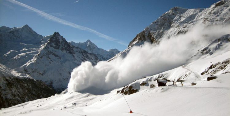 Stor lavinfara i alperna