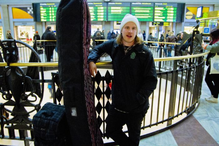 Niklas mustach är liten men naggande god