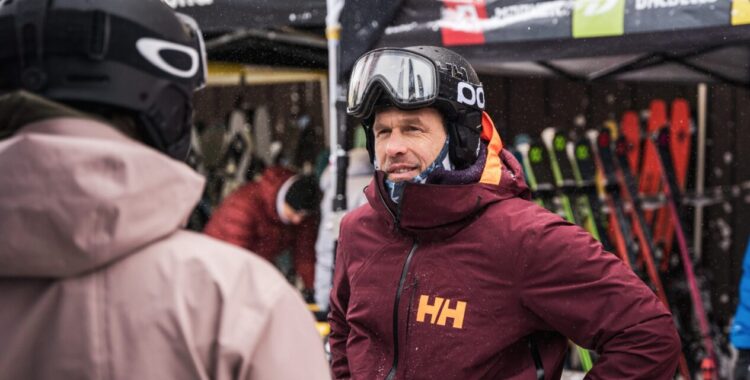 Sverre står bakom ett freeridegymnasium i Åre