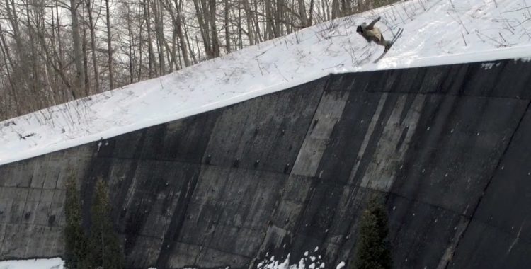 Phil Casabon droppar in