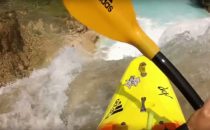 Med kajak utför Niagarafallen