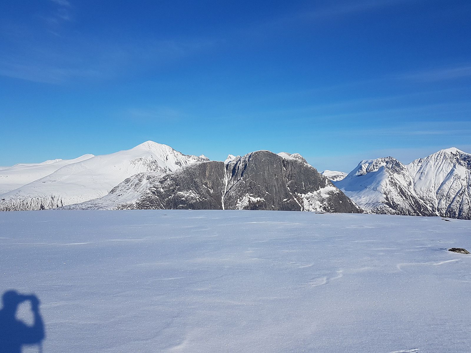 20240328_6605c7fc1be1e - Copy.jpg