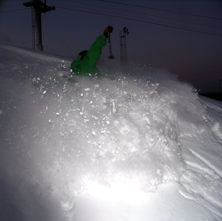puder i bräntis. Foto: marcus andersson. Åkare: Albertt.
