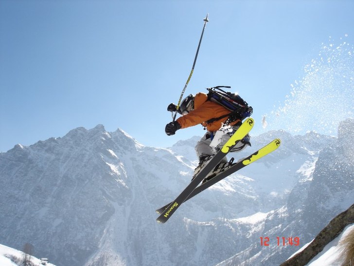 Foto: Niklas Johansson. Åkare: Calle Bjernekull.