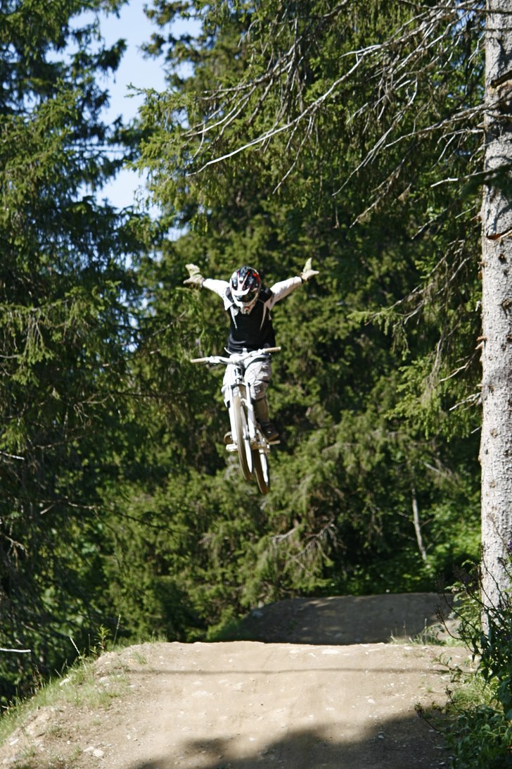 Foto: Andreas Olla. Åkare: Dennis Lind.