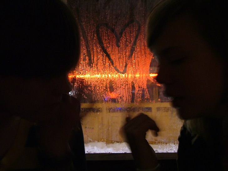 Kärlken spirar i bergen.. Foto: Nils Persson.