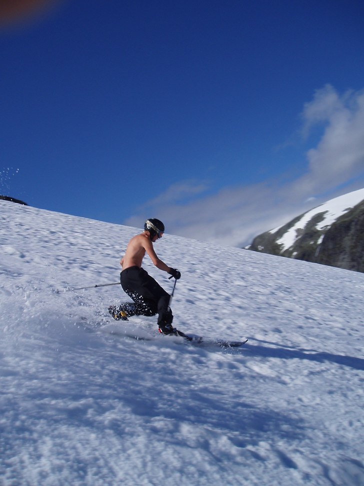 sol!. Foto: Axel Sjölin. Åkare: brorsan.