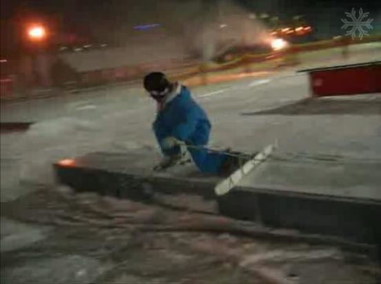 kolla min fot e borta. Foto: pousette. Åkare: titti.