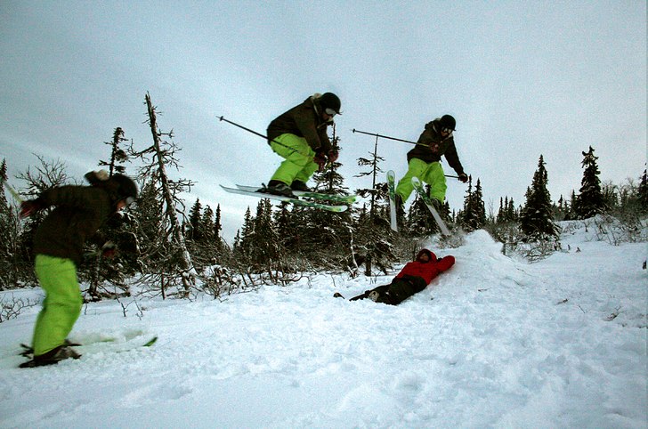 Typ nån 180 i vårat lilla bc hopp.. Foto: Jesper Hjälmeby. Åkare: Philip Juliusson.