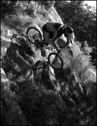 Downhill Huskvarna. Foto: Sebastian Streith. Åkare: Kabel.