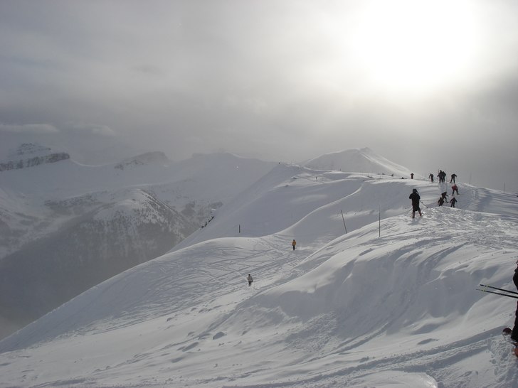-20 grader på kammen vid Paradise bowl, Lake Loui. Foto: Sofi Johansson.