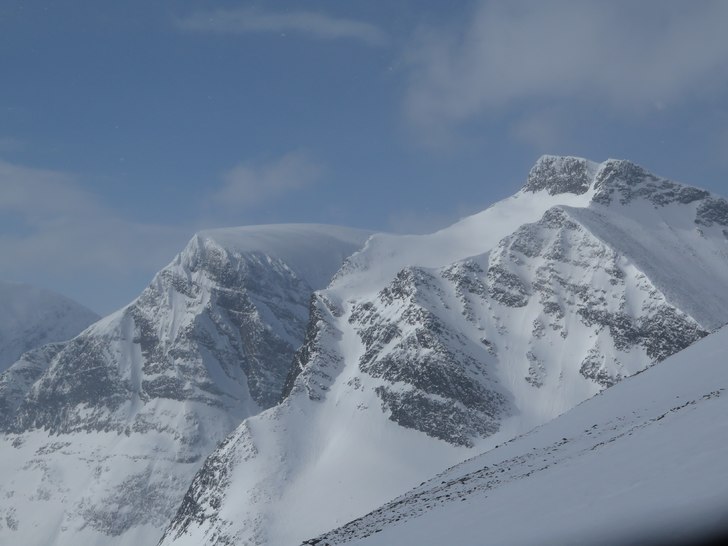 Utloppsrännan syns tydligt. Foto: tryggve tirén.