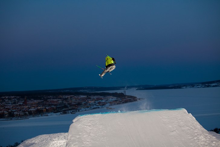 Liten sunset session i GB. Foto: Jörgen Nilsson. Åkare: Eric Norrlander.