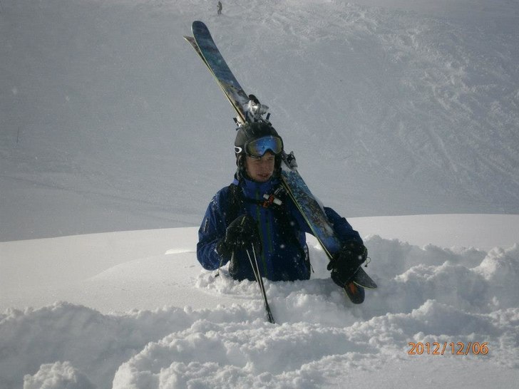 Första dumpet i december. Foto: Sanna Romell. Åkare: Erik Dahlbäck.