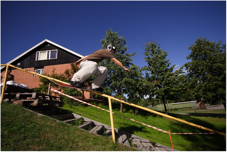 Lite sommar lek. Foto: Eric Clark. Åkare: Jacob Sehlin.