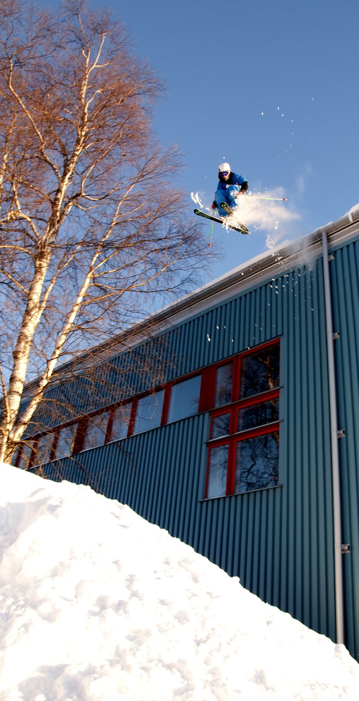 Man kan ju inte slösa bort en sån här fin dag m. Foto: Mikael Schärström. Åkare: Jesper Westman.