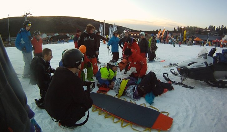 Slam! 
concussion, short-term memory loss.... Foto: Jesper Jp Månsson. Åkare: Anton Hesseborn.