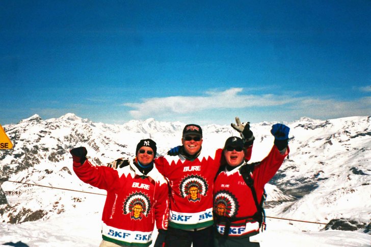 En stabil VF kedja fotad av en DIF:are
Snubben ti. Foto: Fredric Johansson. Åkare: VF Kedjan: Anders Bousteds, Håkan Gustavsson, Sigvard Johansson.