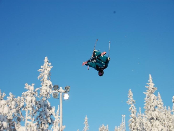 Cork 9 på SGA!. Foto: ?. Åkare: Sebastian Hjälmeby.