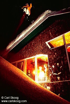 Lite gubbjibb på kvällen ovanför hotelloungen.. Foto: Carl Skoog. Åkare: Tobias Liljeroth.