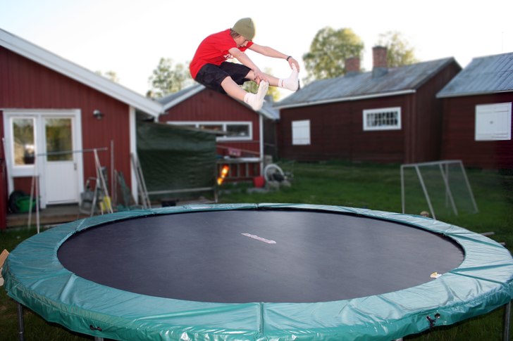 Anton hoppade, Sven fotade, Joakim Redigerade ;). Foto: Sven Axenbo. Åkare: Anton Möller- Andersen.