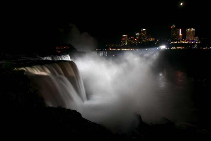 Niagara Falls - Hade inget stativ där heller... Foto: Eric Karlsson.