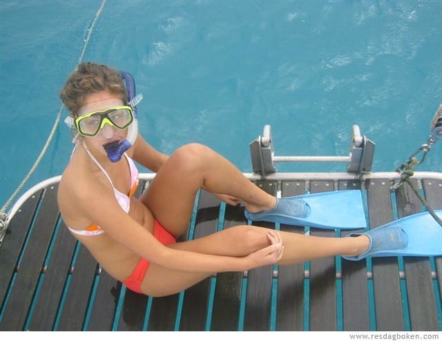 Jag på med snorkelkittet och sedan hopp ner i vat. Foto: Sofia Kvist.