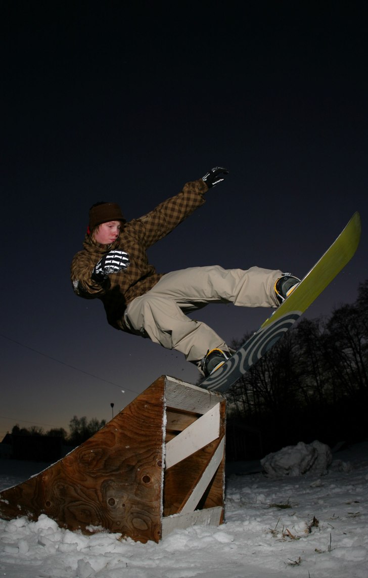 rock n roll "stå-på-tailen-och-åka-ner-ige. Foto: Rickard cFors. Åkare: Daniel Olsrup.