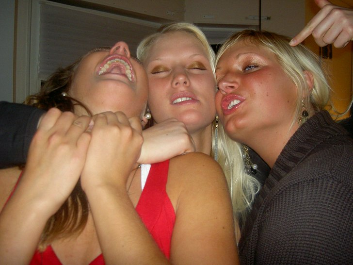 Da gang!. Åkare: åkare vet i fan.. men denna kvällen va de mandis, kluft och brajtan som brände lagg i baren.