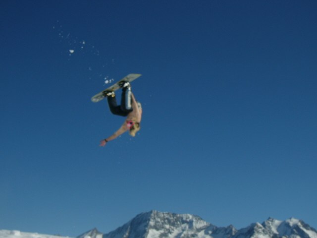 Stoor backflip!. Foto: Ola Karlsson. Åkare: Ola Levernyr.