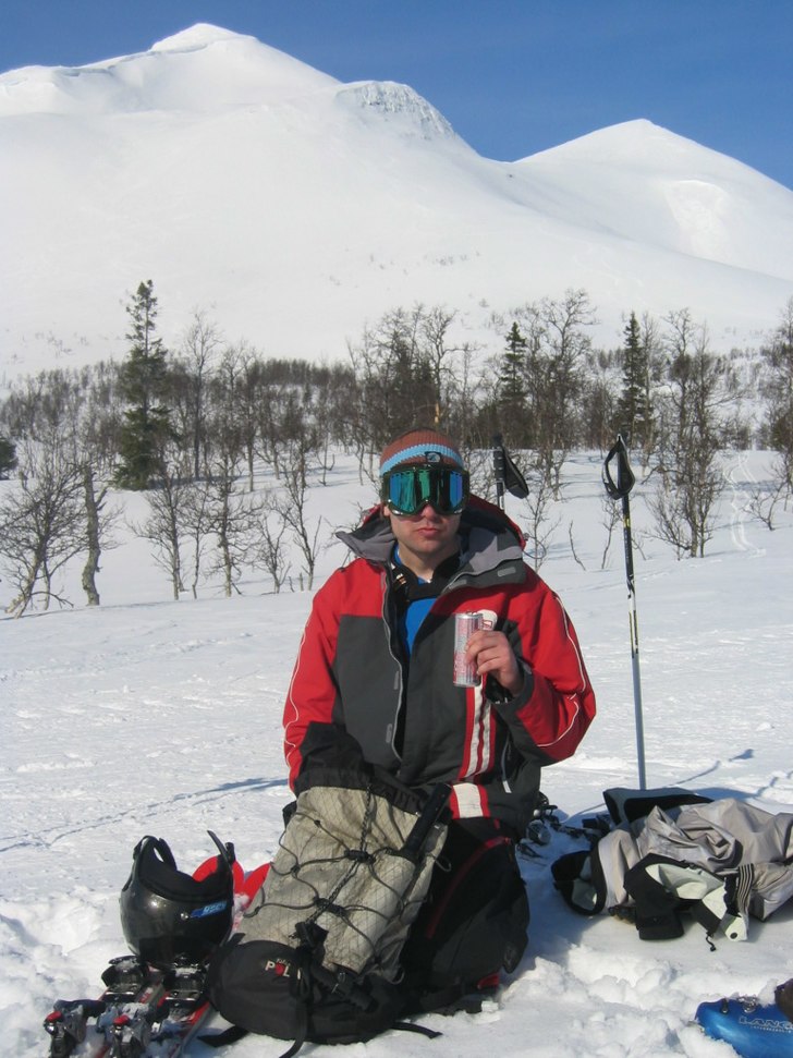Eriksson tar igen sig efter en tur nerför Klöver. Foto: Pär Ljung. Åkare: Micke.