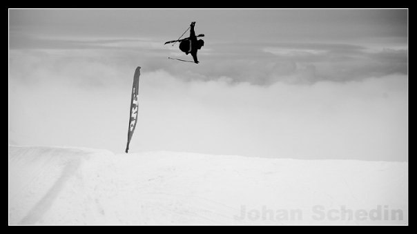 cork 5. freeride 2008. Foto: johan schedin. Åkare: gustav cederholm.