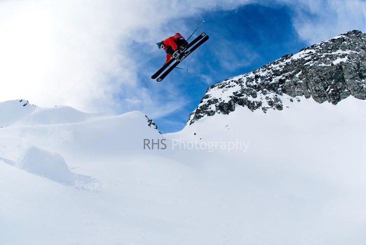 Foto: Rob Hamilton Smith. Åkare: Adam Widén.