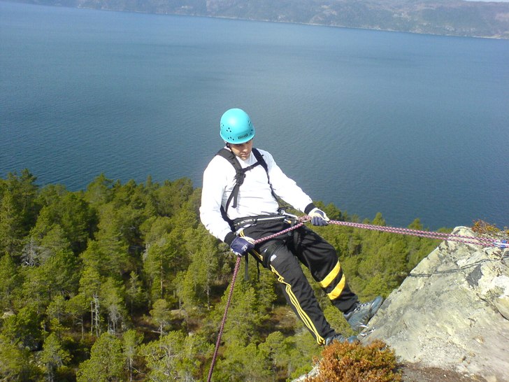 Rapellering 2005. Foto: A.O. Åkare: Vegard J.R.