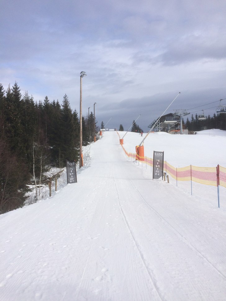 Da er speedtesten på Wyllertopp igang????
.