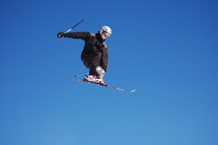 Hans laddar på hoppet.