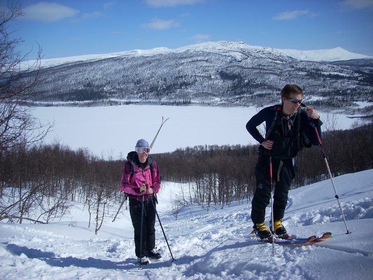 Foto: Olof Appelblad. Åkare: Anna Snäll+Fredrik.