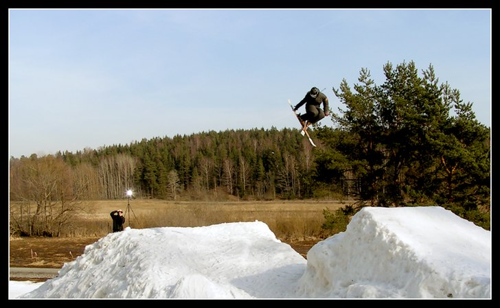 360 tail. Obs! Blixten tillhör Skeden som står i. Foto: Hanna. Åkare: Patrik Nordholm.