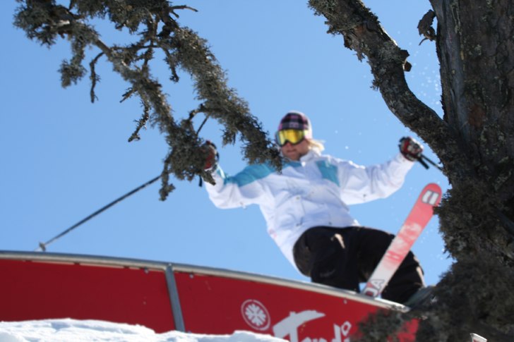 Foto: Robin Nyzell. Åkare: Linus Ehrenstråhle.