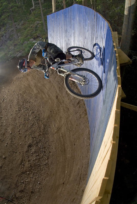 wall ride . Foto: ????? ?????. Åkare: jimmy fors.