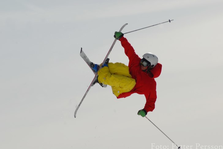 Foto: Petter Persson. Åkare: -ll-.